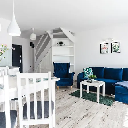 Barka - Apartamentowe Karwia