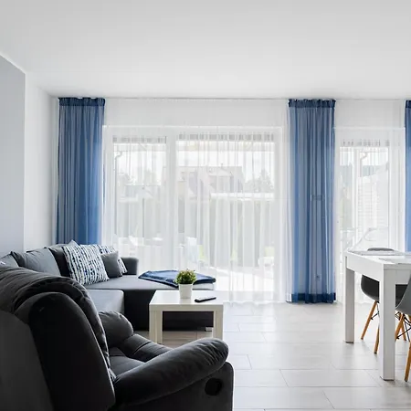Barka - Premium Oraz Blisko Plazy Apartmán *
