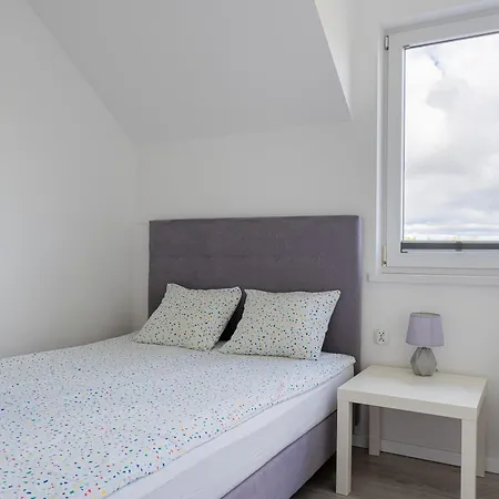 Barka - Premium Oraz Blisko Plazy Apartmán Karwia