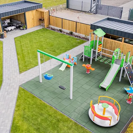 Barka - Premium Oraz Blisko Plazy Karwia